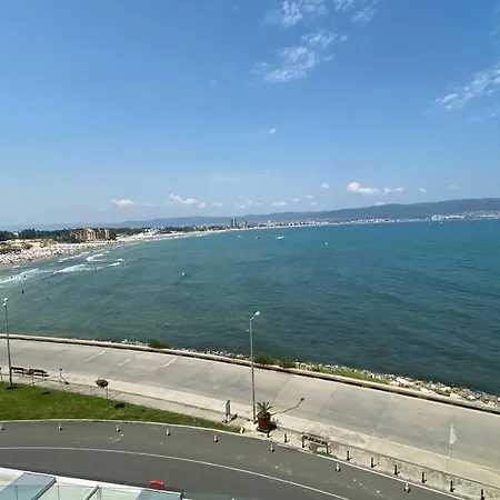 Paradiso 'в' 310 Private Apartment Nesebar