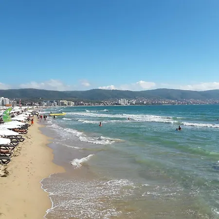 Paradiso 'в' 310 Private Apartment Nesebar