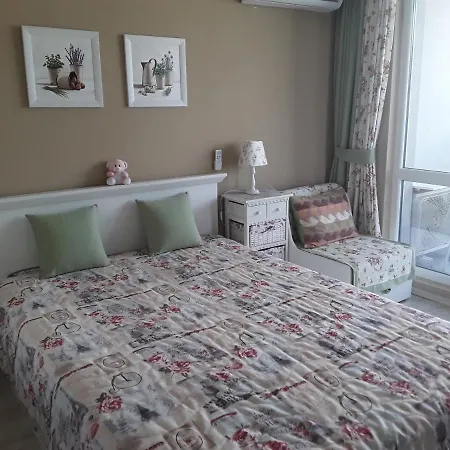 Paradiso 'в' 310 Private Apartament *